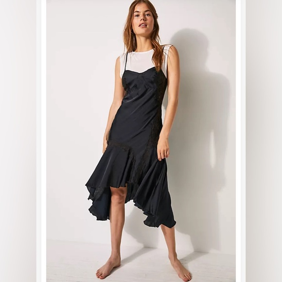 Free People Dresses & Skirts - Free people midi slip dress